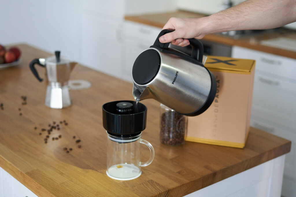 Recenze: VacOne™ připraví cold brew za 4 minuty Recenze: VacOne™ připraví cold brew za 4 minuty